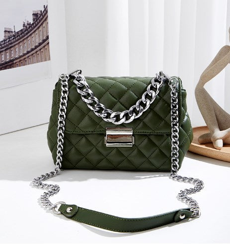 R-C Fashionable Quilted Lambskin Chain Bag for Women