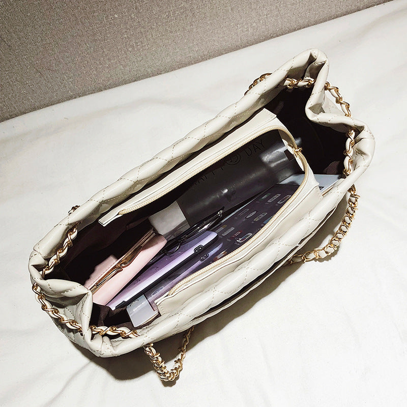 Quilted Chain Crossbody Shoulder Bag