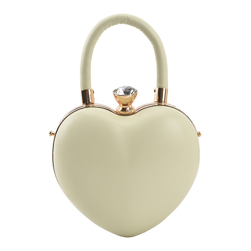 Heart-Shaped Western Style Shoulder Handbag with Chain