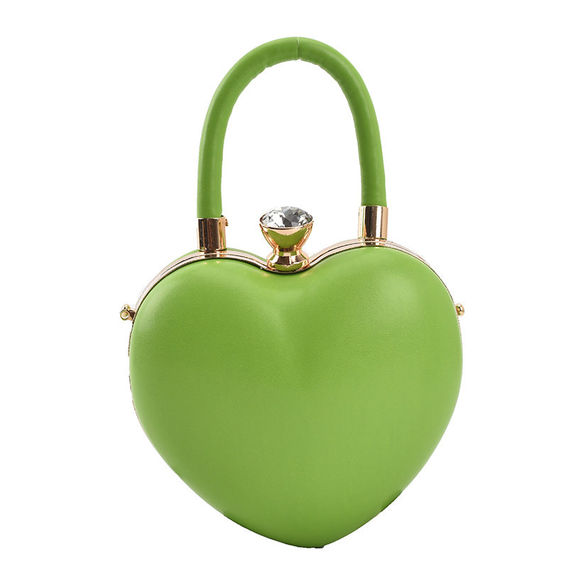 Heart-Shaped Western Style Shoulder Handbag with Chain