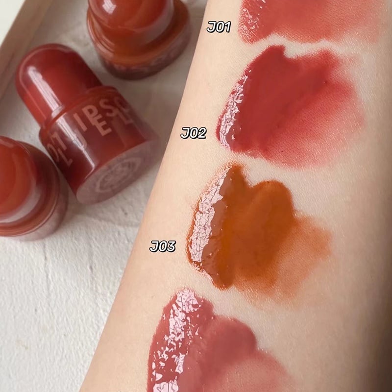 Girl's Lip Balm with Lipstick and Mirror Gloss