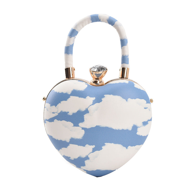 Heart-Shaped Western Style Shoulder Handbag with Chain