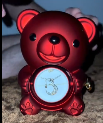 R-C Rotating Bear Gift Box Rose Jewelry Box