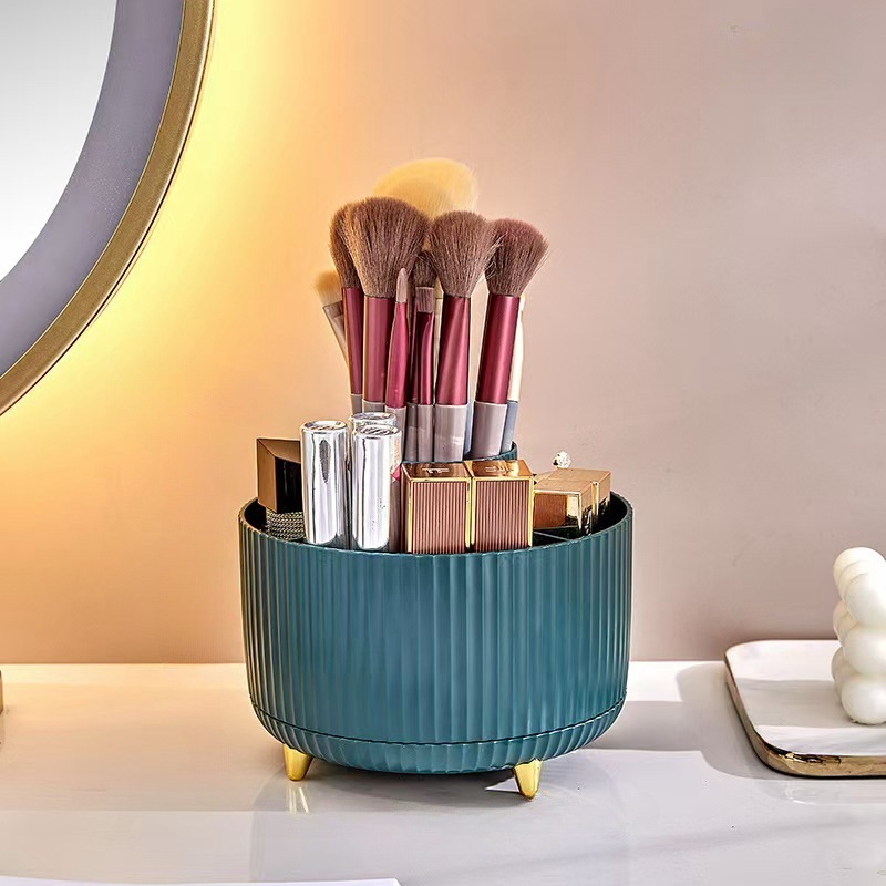 R-C Rotating Cosmetic Brush Holder.